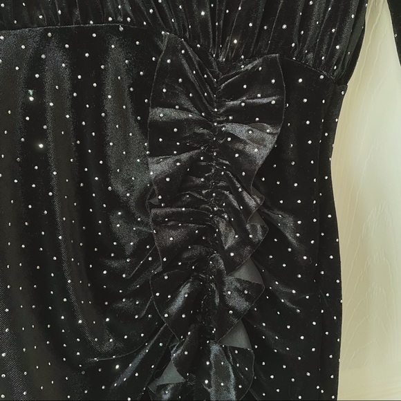 Zara Beaded Velvet Dress - Picture 7 of 9